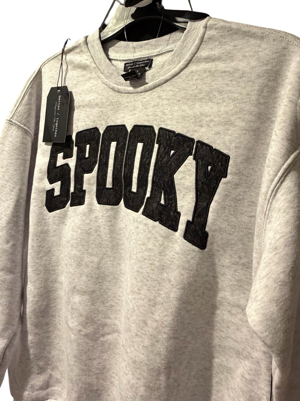 Spooky Embroidered Halloween Sweatshirt, Leggings, & Scrunchie Set NW - Picture 5 of 9